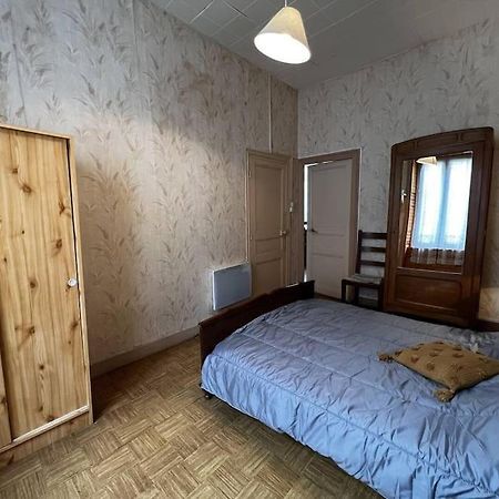 Le Nid Douillet Rustique Linge Fourni Apartamento La Bourboule Exterior foto