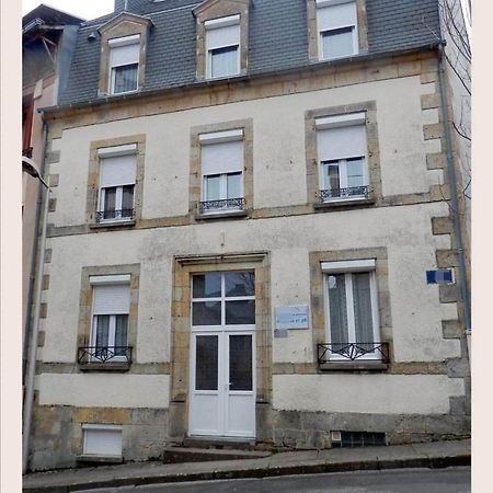 Le Nid Douillet Rustique Linge Fourni Apartamento La Bourboule Exterior foto